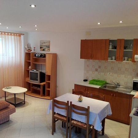 Apartment Luka Novigrad  Ngoại thất bức ảnh